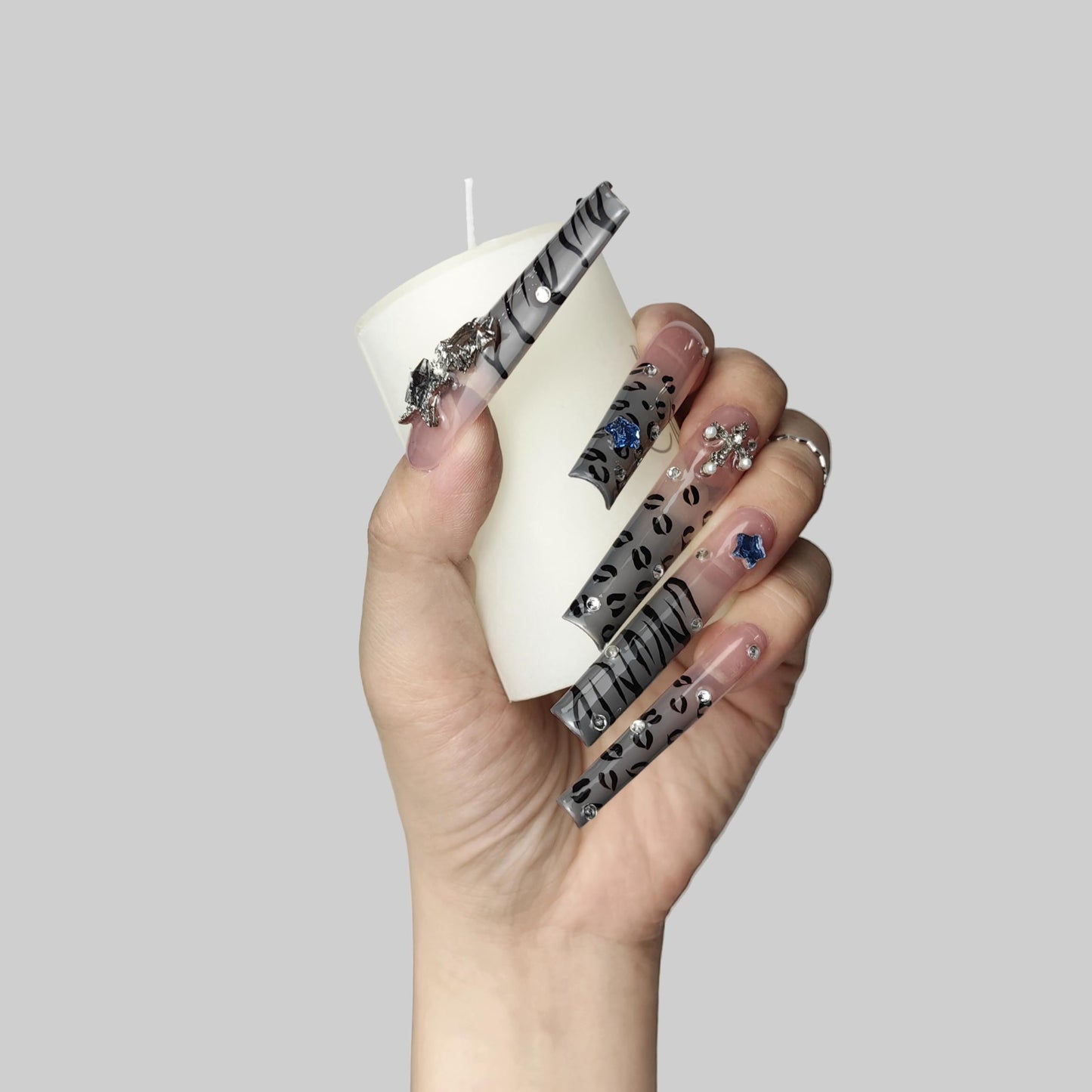 GGddsha Nails 2025 Long Novel Design And Reusable Handmade Nails Pmma Acrylic Nails Press On Nails Kit WithBox Gifts For Women,Stellar Stripe